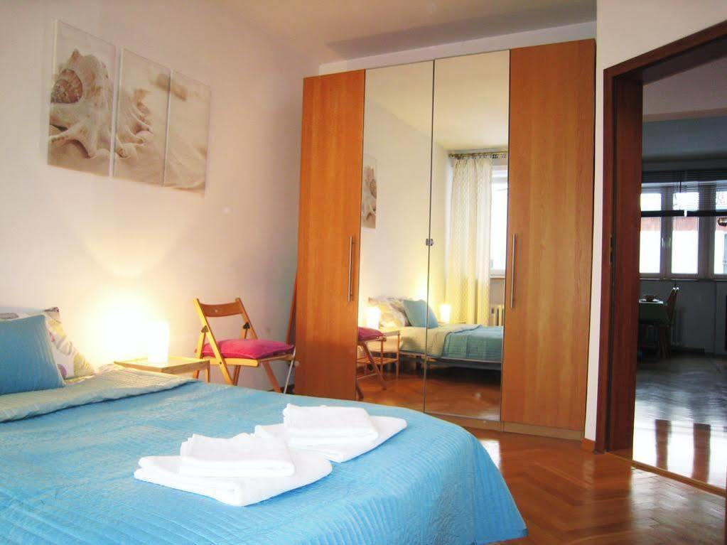 ורשה Wilson Apartment מראה חיצוני תמונה